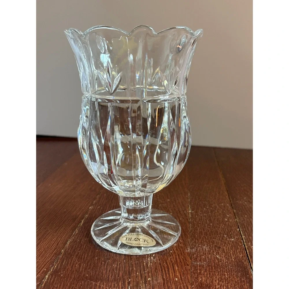 Block Hand Crafted 24% Full Lead Crystal Footed Vase Scalloped Rim 7 Inch